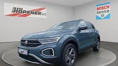 Blau Neu 2025 VW T-Roc Life SUV | 32.999 € (Superpreis)