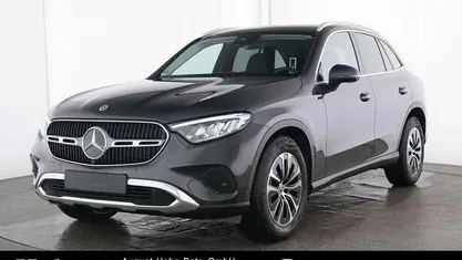 Gebraucht 2024 Mercedes GLC220 Avantgarde SUV | 52.950 € (Fairer Preis)