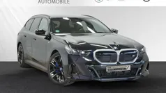 Carbonschwarz metallic Gebraucht 2024 BMW i5 Comfort Edition Limousine | 76.800 € (Guter Preis)