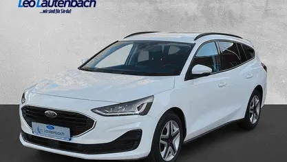 Gebraucht Ford Focus Cool & Connect 101 PS (74 kW) 2022 Limousine