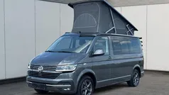 Indiumgrau metallic/grau Gebraucht 2024 VW T6.1 California Van | 62.723 € (Superpreis)
