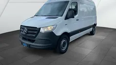 Weiß Gebraucht 2021 Mercedes E-Sprinter Van | 25.490 € (Teuer)