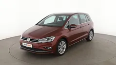 Rot Gebraucht 2019 VW Golf Sportsvan Highline Van / Kleinbus | 15.790 € (Fairer Preis)