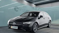 Schwarz Gebraucht 2024 Mercedes CLA220 Shooting Brake AMG Kombi | 36.630 € (Fairer Preis)