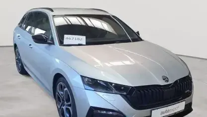 Używany Skoda Octavia RS 200 KM (147 kW) 2023 Srebrny Kombi