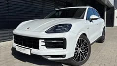 Weiss Gebraucht 2023 Porsche Cayenne SUV | 114.089 € (Fairer Preis)