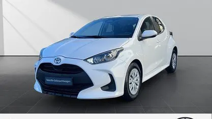 Gebraucht Toyota Yaris Hybrid Business Edition 116 PS (85 kW) 2024 Schneeweiß Kleinwagen