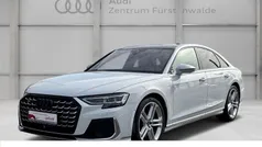 Weiß Gebraucht 2022 Audi S8 Ambiente Limousine | 105.575 € (Guter Preis)