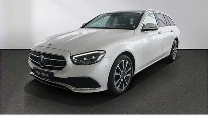 Gebraucht Mercedes E450 Avantgarde 367 PS (269 kW) 2023 Weiß Limousine