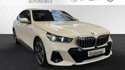 Weiss Gebraucht 2024 BMW i5 Comfort Edition Limousine | 52.800 € (Superpreis)