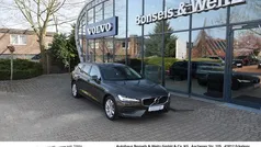 Grau metallic Gebraucht 2022 Volvo V60 Core Kombi | 29.490 € (Guter Preis)