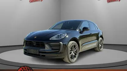 Gebraucht Porsche Macan Turbo 265 PS (194 kW) 2022 Schwarz SUV