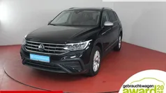 Deep black perleffekt Gebraucht 2024 VW Tiguan Allspace Life SUV | 34.949 € (Superpreis)