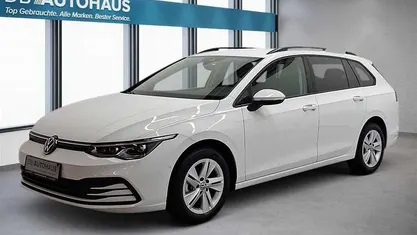 Gebraucht VW Golf VIII Life 131 PS (96 kW) 2023 Kombi