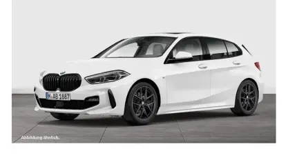Gebraucht BMW 118 M Sport 136 PS (100 kW) 2023 Alpinweiss iii Limousine