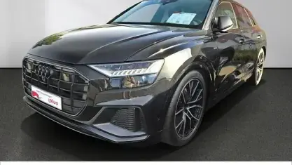 Gebraucht Audi Q8 S-Line 286 PS (210 kW) 2023 Mythosschwarz metallic SUV