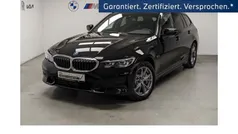 Schwarz Gebraucht 2022 BMW 330e Sport Line Kombi | 34.870 € (Fairer Preis)