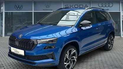 Blau Neu 2025 Skoda Karoq SportLine SUV | 37.480 € (Fairer Preis)