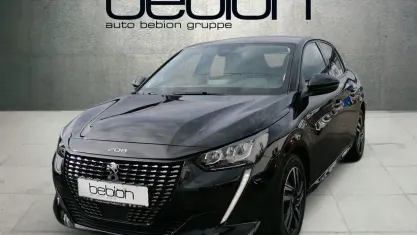 Gebraucht Peugeot 208 Allure 101 PS (74 kW) 2024 Metfa schwarz perla Kleinwagen