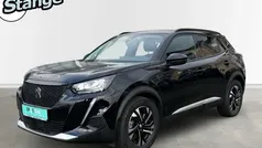 Schwarz Gebraucht 2021 Peugeot e-2008 Allure SUV | 17.900 € (Fairer Preis)