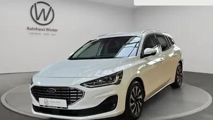 Usata Ford Focus Titanium 120 CV (88 kW) 2022 Bianco Station wagon