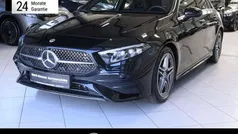 Metalliclack kosmosschwarz Gebraucht 2024 Mercedes A200 AMG Limousine | 31.890 € (Fairer Preis)
