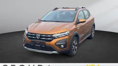 Atacamaorange Gebraucht 2022 Dacia Sandero Comfort Kleinwagen | 16.475 € (Fairer Preis)