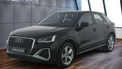 Gebraucht Audi Q2 S-Line 150 PS (110 kW) 2024 Schwarz SUV