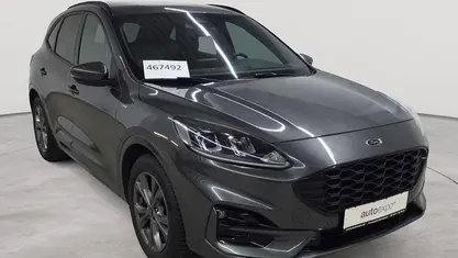 Gebraucht Ford Kuga ST-Line 120 PS (88 kW) 2022 Magnetic grey metallic SUV