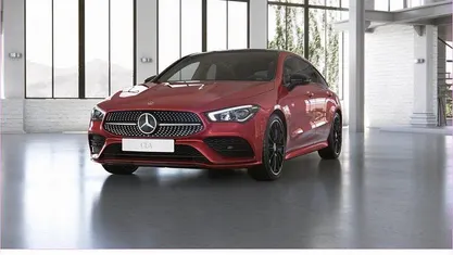 Gebraucht Mercedes CLA250e Shooting Brake AMG line 218 PS (160 kW) 2023 Rot Kombi