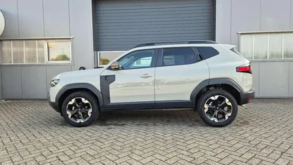 Sandstone Neu 2025 Dacia Duster Extreme SUV | 26.990 € (Fairer Preis)