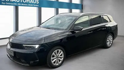 Gebraucht Opel Astra Business Elegance 131 PS (96 kW) 2024 Schwarz Kombi