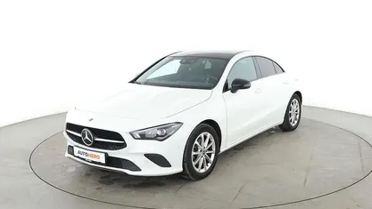 Weiß Gebraucht 2021 Mercedes CLA180 Progressive Limousine | 23.390 € (Fairer Preis)