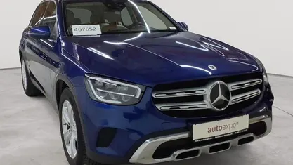 Gebraucht Mercedes GLC200 197 PS (144 kW) 2020 Brilliantblau metallic SUV