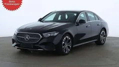 Obsidianschwarz metallic Gebraucht 2023 Mercedes E220 Kombi | 49.890 € (Fairer Preis)