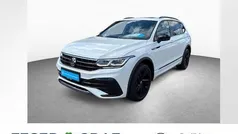 Oryxweiß perlmutteffekt Gebraucht 2024 VW Tiguan Allspace R-line SUV | 45.990 € (Fairer Preis)