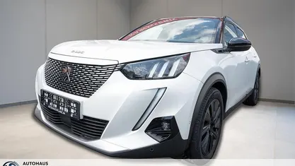 Gebraucht Peugeot e-2008 GT 100 kW (136 PS) 2021 Weiss SUV