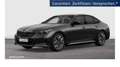 Gebraucht BMW i5 Sport Line 442 kW (601 PS) 2025 Grau Limousine