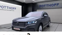 Grau Gebraucht 2021 VW Touareg Atmosphere SUV | 41.777 € (Guter Preis)