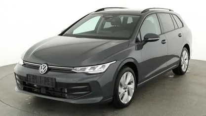 Neu VW Golf VIII Life 150 PS (110 kW) 2025 Delfin grau metallic Kombi