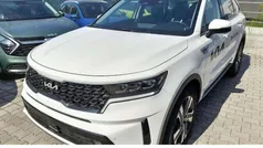 Schneeweiß Gebraucht 2024 Kia Sorento Style SUV | 41.990 € (Fairer Preis)