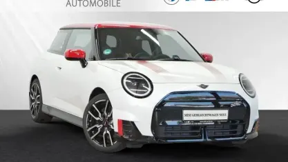 Gebraucht Mini Cooper 189 kW (258 PS) 2025 Nanuq white Kleinwagen