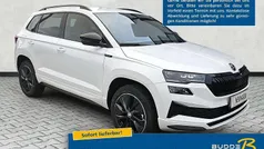Gebraucht 2025 Skoda Karoq SportLine SUV | 34.880 € (Fairer Preis)