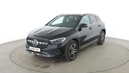Schwarz Gebraucht 2020 Mercedes GLA200 Progressive SUV | 30.400 € (Fairer Preis)