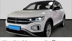Pure white Gebraucht 2023 VW T-Roc Style SUV | 30.900 € (Fairer Preis)