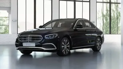 Usado Mercedes E220 Exclusive 200 CV (147 kW) 2023 Negro Berlina
