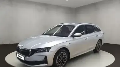 Gebraucht Skoda Octavia Selection 150 PS (110 kW) 2025 Brilliantsilber metallic Kombi