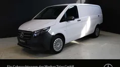 Gebraucht 2024 Mercedes Vito Van / Kleinbus | 35.652 € (Fairer Preis)