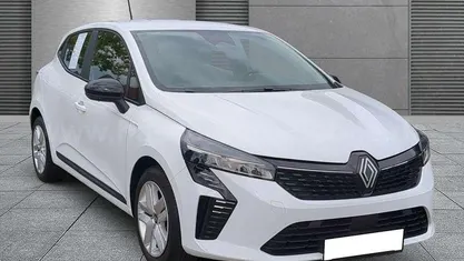 Gebraucht 2025 Renault Clio V Evolution Kleinwagen | 19.790 € (Fairer Preis)