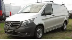 Silber Gebraucht 2021 Mercedes Vito Van / Kleinbus | 22.551 € (Fairer Preis)